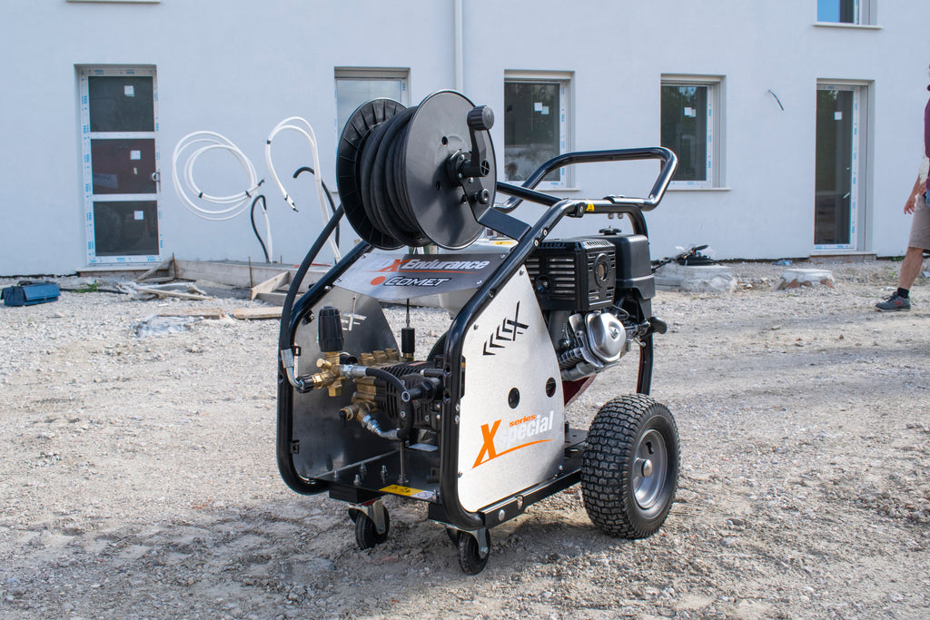 Hidrolimpiadora autónoma Comet FDX Endurance 13.15 15/300 - Motor G Honda GX 390